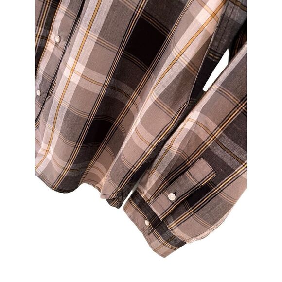 Levi’s button down shirt - Picture 3 of 7